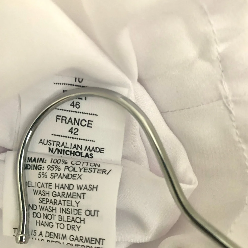 NICHOLAS beautiful broderie
